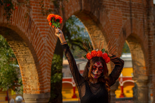 Día de los Muertos Flowers and What They Mean - FlowerStop LA