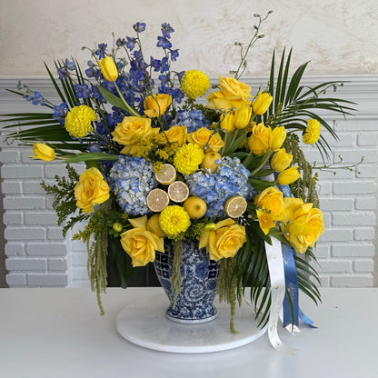 Dolce Vita Vase Arrangement - FlowerStop LA